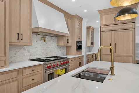 704 Monroe Avenue River Forest IL 60305