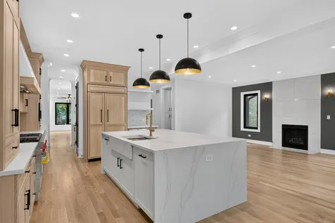 704 Monroe Avenue River Forest IL 60305