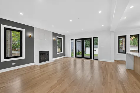 704 Monroe Avenue River Forest IL 60305