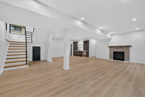 704 Monroe Avenue River Forest IL 60305