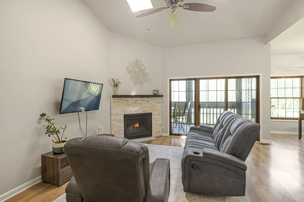 11174 Algonquin Road Huntley IL 60142