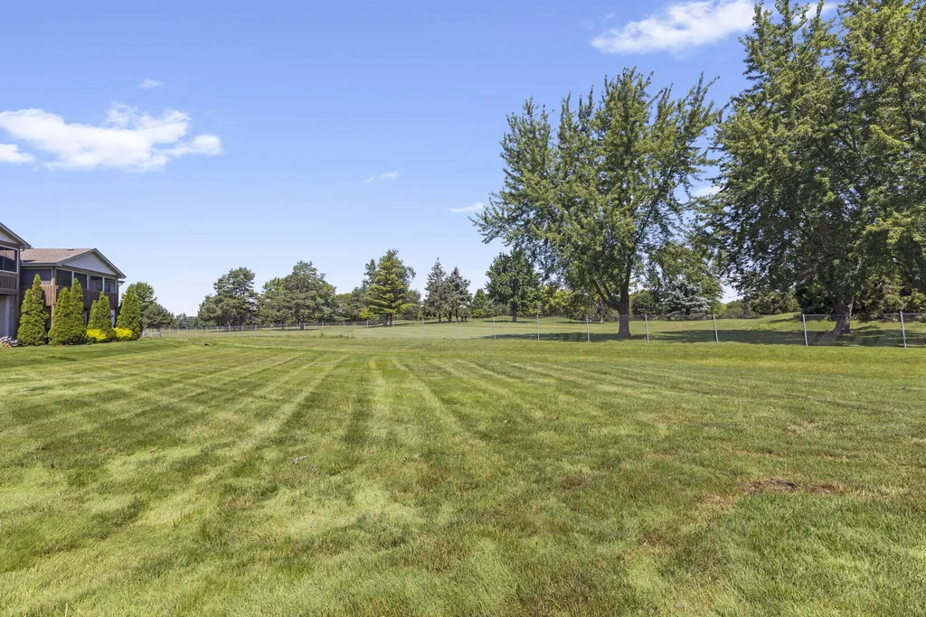 11174 Algonquin Road Huntley IL 60142
