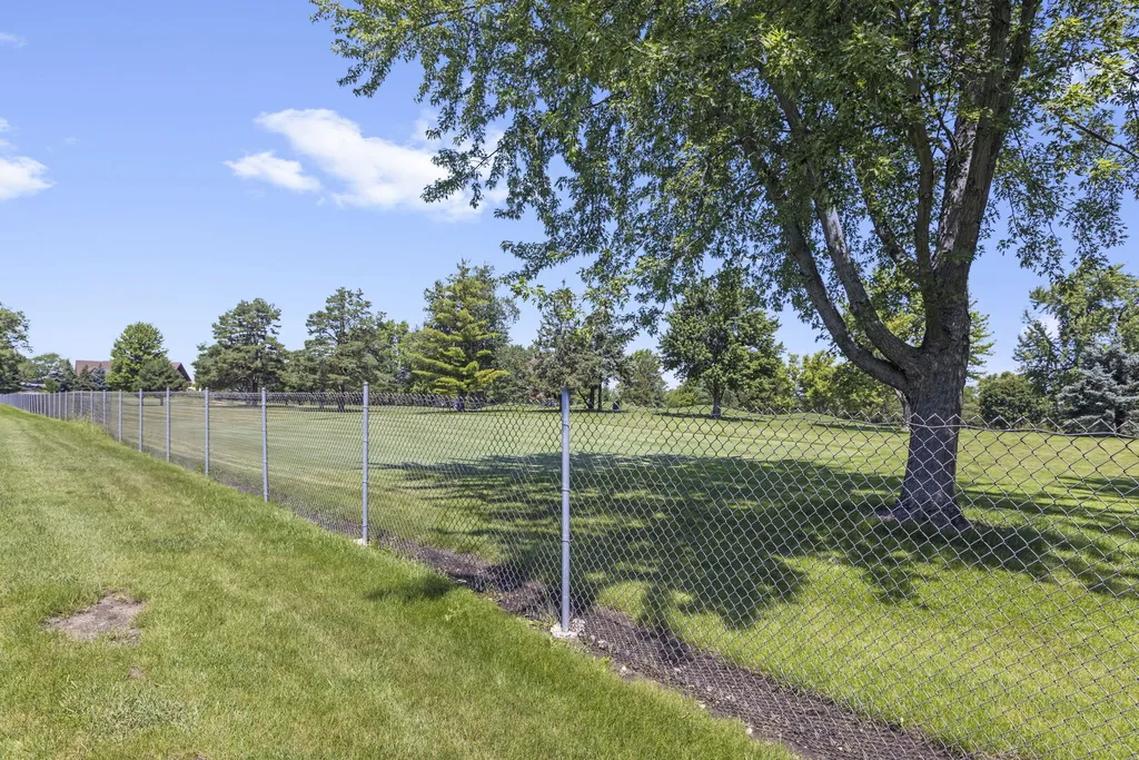 11174 Algonquin Road Huntley IL 60142