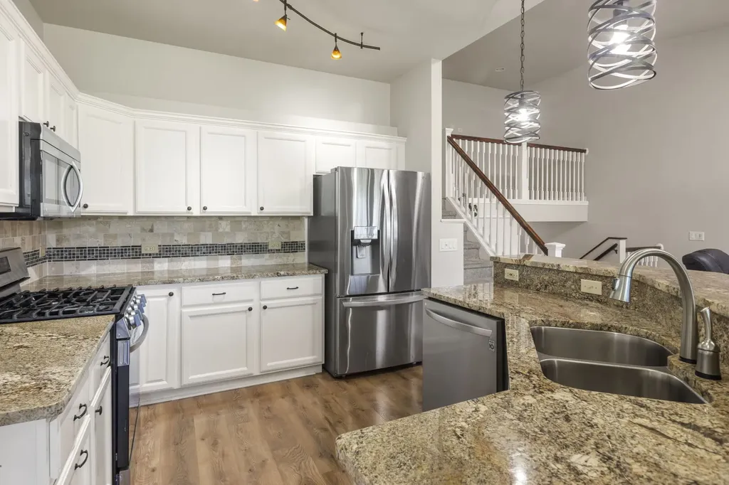 11174 Algonquin Road Huntley IL 60142