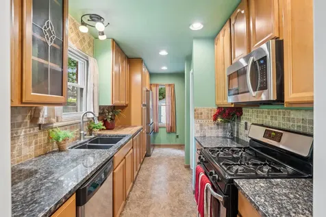 1312 22ND Avenue Rock Island IL 61201