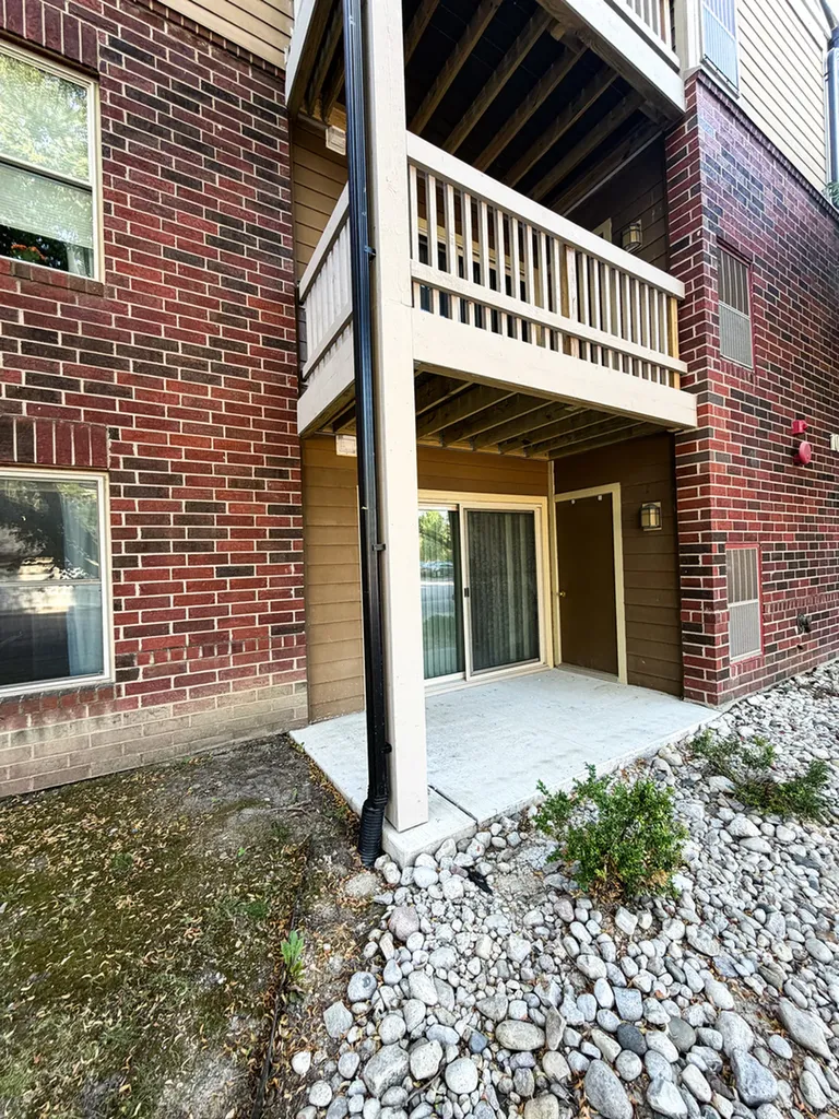 104 Glengarry Drive Bloomingdale IL 60108