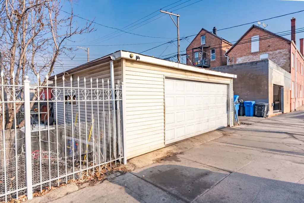 2859 South Homan Avenue Chicago IL 60623