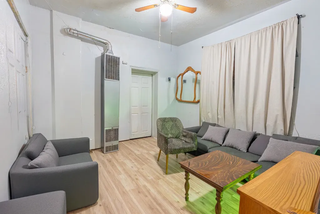 2859 South Homan Avenue Chicago IL 60623