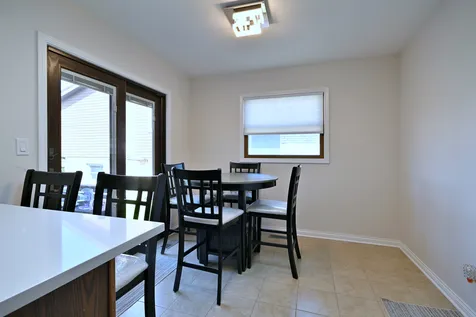 10542 Camelot Street Westchester IL 60154