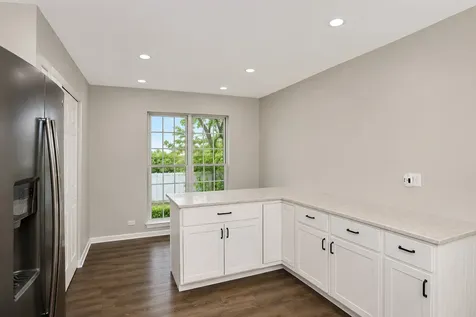 622 Grosse Pointe Circle Vernon Hills IL 60061