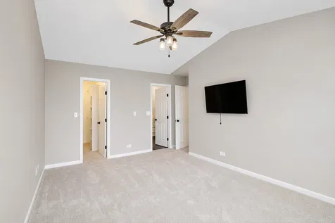 622 Grosse Pointe Circle Vernon Hills IL 60061