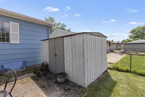2112 Maple Avenue Loves Park IL 61111