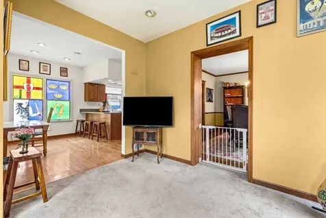 1538 Oakwood Avenue Highland Park IL 60035