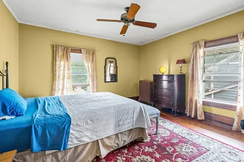 1538 Oakwood Avenue Highland Park IL 60035