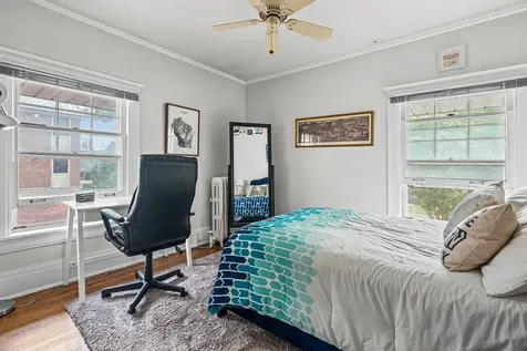 1538 Oakwood Avenue Highland Park IL 60035