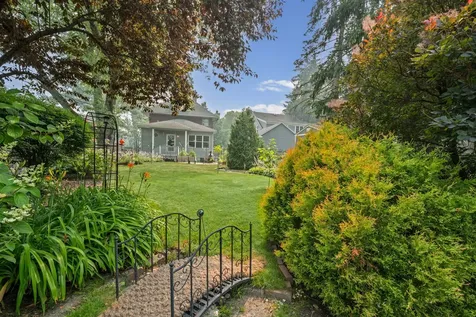 1538 Oakwood Avenue Highland Park IL 60035