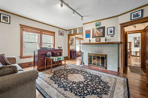 1538 Oakwood Avenue Highland Park IL 60035