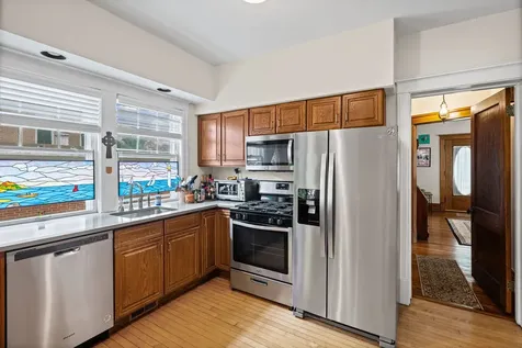 1538 Oakwood Avenue Highland Park IL 60035