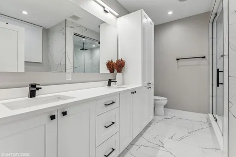 1545 West Diversey Parkway Chicago IL 60614