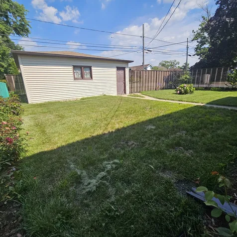573 Gordon Avenue Calumet City IL 60409