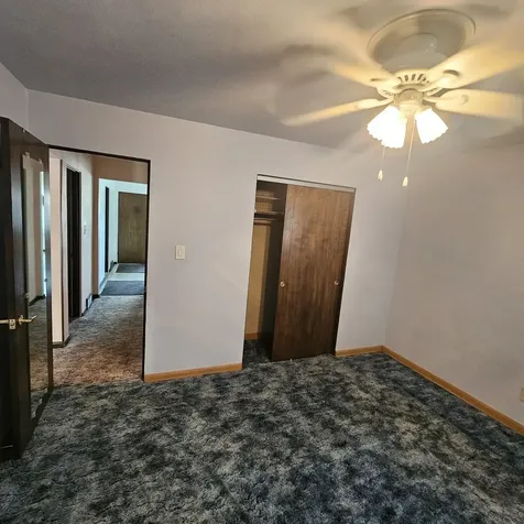 573 Gordon Avenue Calumet City IL 60409