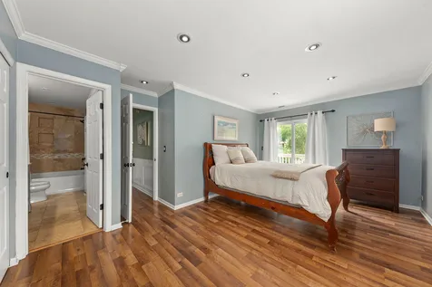 320 Rosebud Court Bolingbrook IL 60440