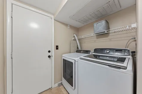320 Rosebud Court Bolingbrook IL 60440