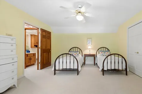 22801 West Glenhurst Road Deer Park IL 60010