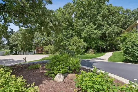22801 West Glenhurst Road Deer Park IL 60010