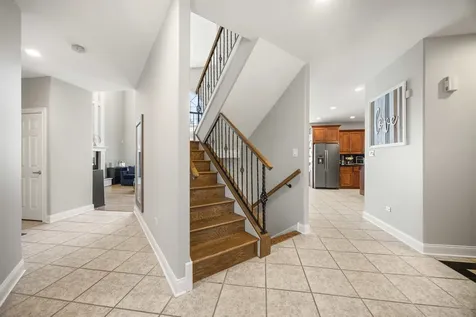 6 West Jayne Street Lemont IL 60439