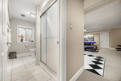 6 West Jayne Street Lemont IL 60439