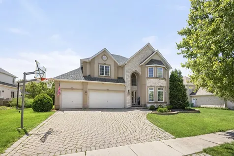 6 West Jayne Street Lemont IL 60439