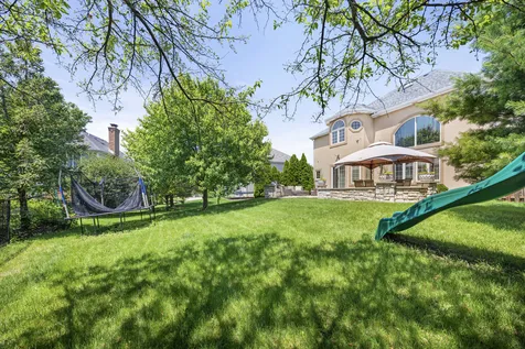 6 West Jayne Street Lemont IL 60439