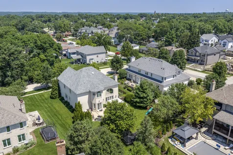 6 West Jayne Street Lemont IL 60439