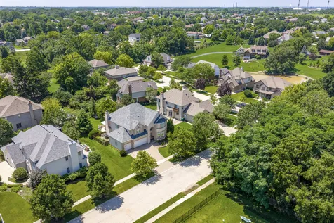 6 West Jayne Street Lemont IL 60439