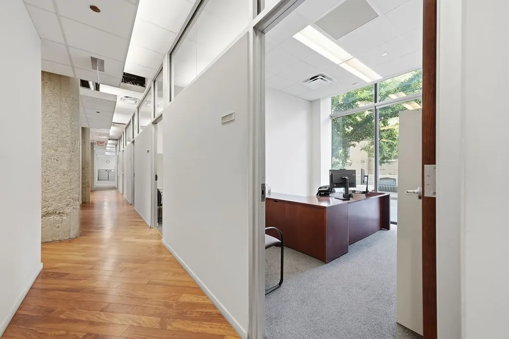 210 South Desplaines Street Chicago IL 60661