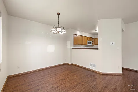 677 Silver Creek Drive Woodstock IL 60098