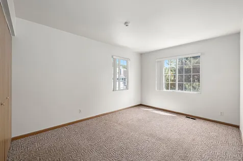 677 Silver Creek Drive Woodstock IL 60098