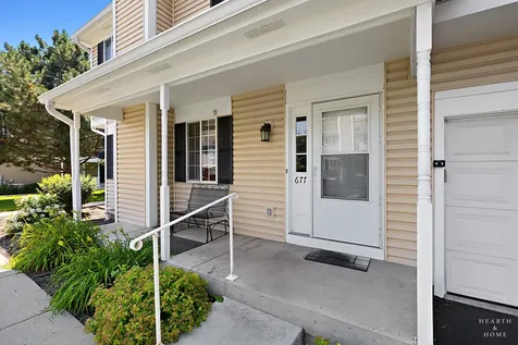 677 Silver Creek Drive Woodstock IL 60098
