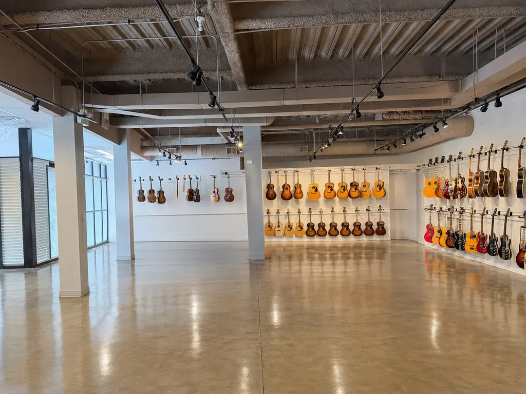 4418 North Clark Street N Chicago IL 60640