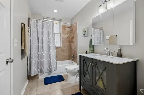 4731 South Ingleside Avenue Chicago IL 60615