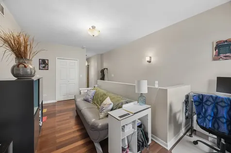 4731 South Ingleside Avenue Chicago IL 60615