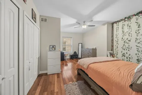 4731 South Ingleside Avenue Chicago IL 60615