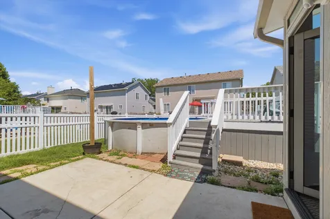 1986 Wedgewood Circle Romeoville IL 60446