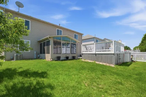 1986 Wedgewood Circle Romeoville IL 60446