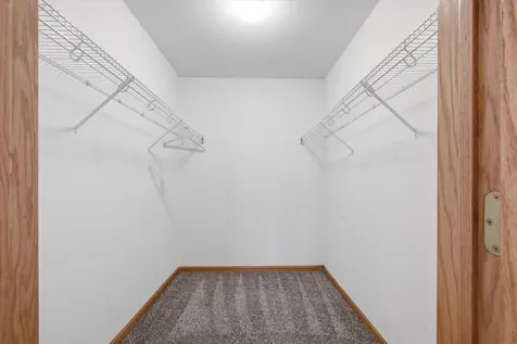 1986 Wedgewood Circle Romeoville IL 60446