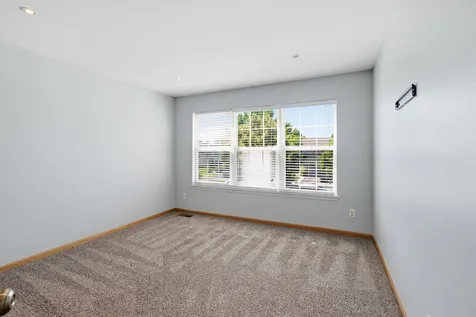 1986 Wedgewood Circle Romeoville IL 60446