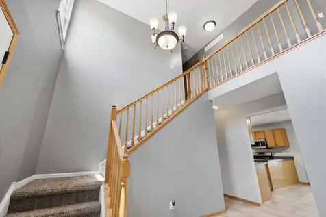 1986 Wedgewood Circle Romeoville IL 60446