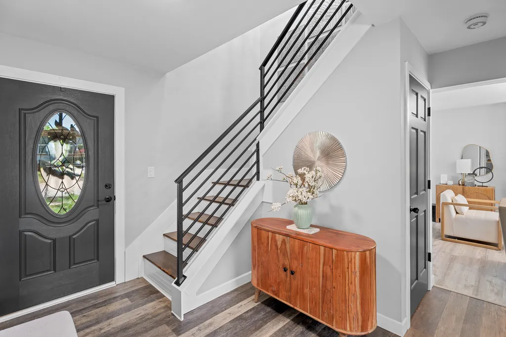407 North Braintree Drive Schaumburg IL 60194