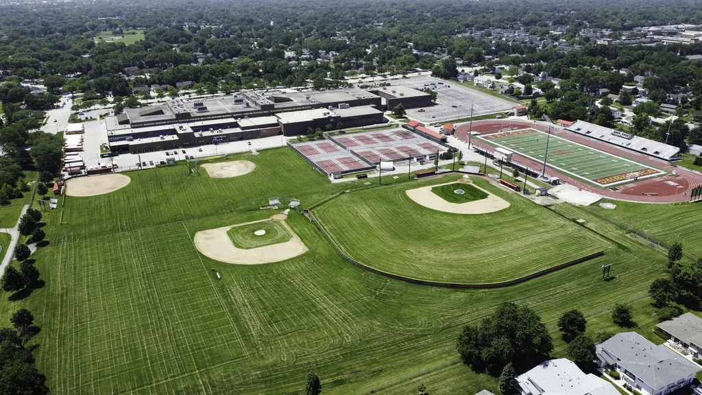 407 North Braintree Drive Schaumburg IL 60194